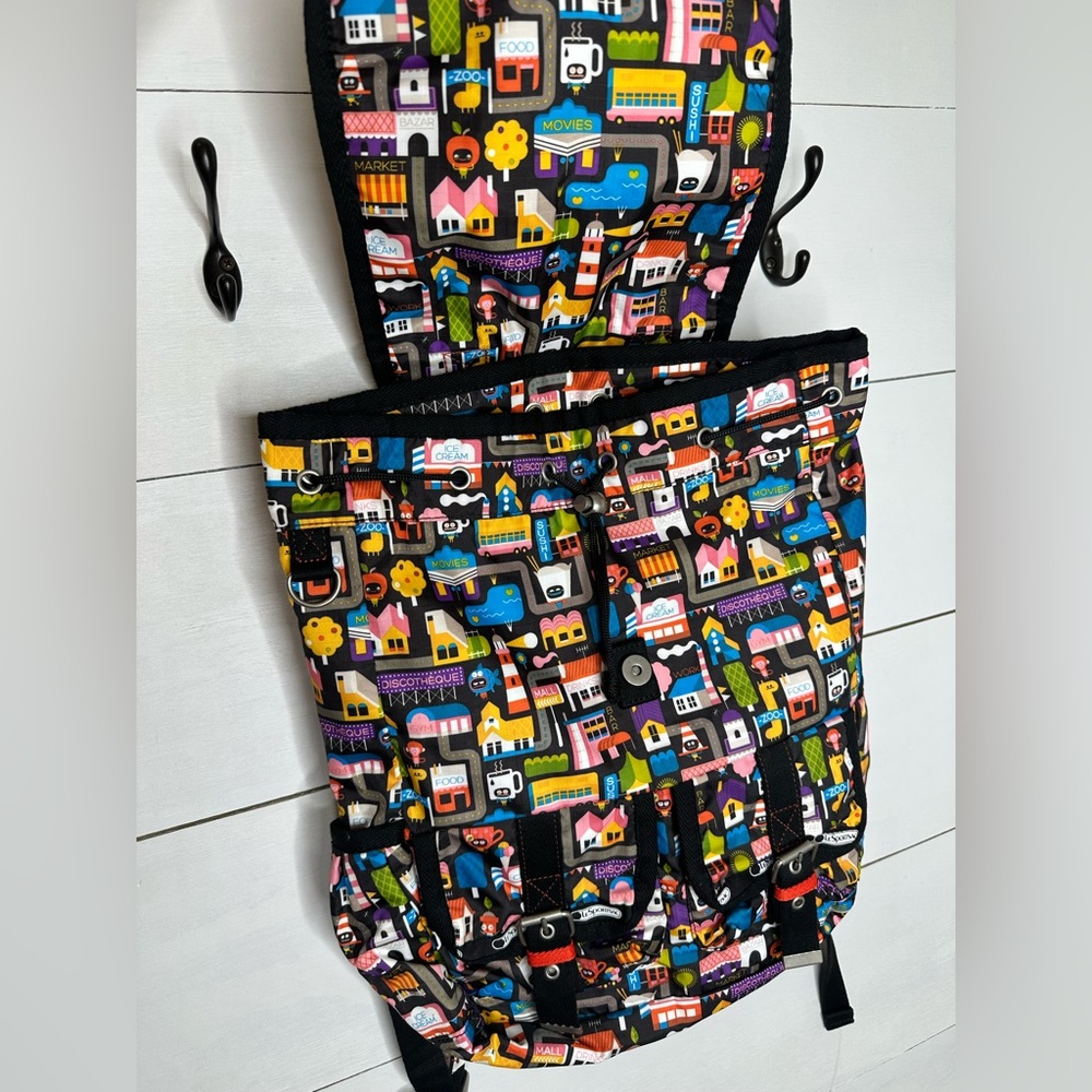 **SOLD** LeSportsac Artist in Residence Urban Fruit Print Colorful Day Pack - Picture 10 of 11